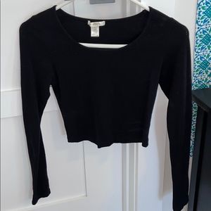 Long sleeve crop top